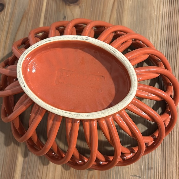 Eucalyptus stoneware pottery fruit bowl, woven color terracotta bread basket - Picture 4 of 5